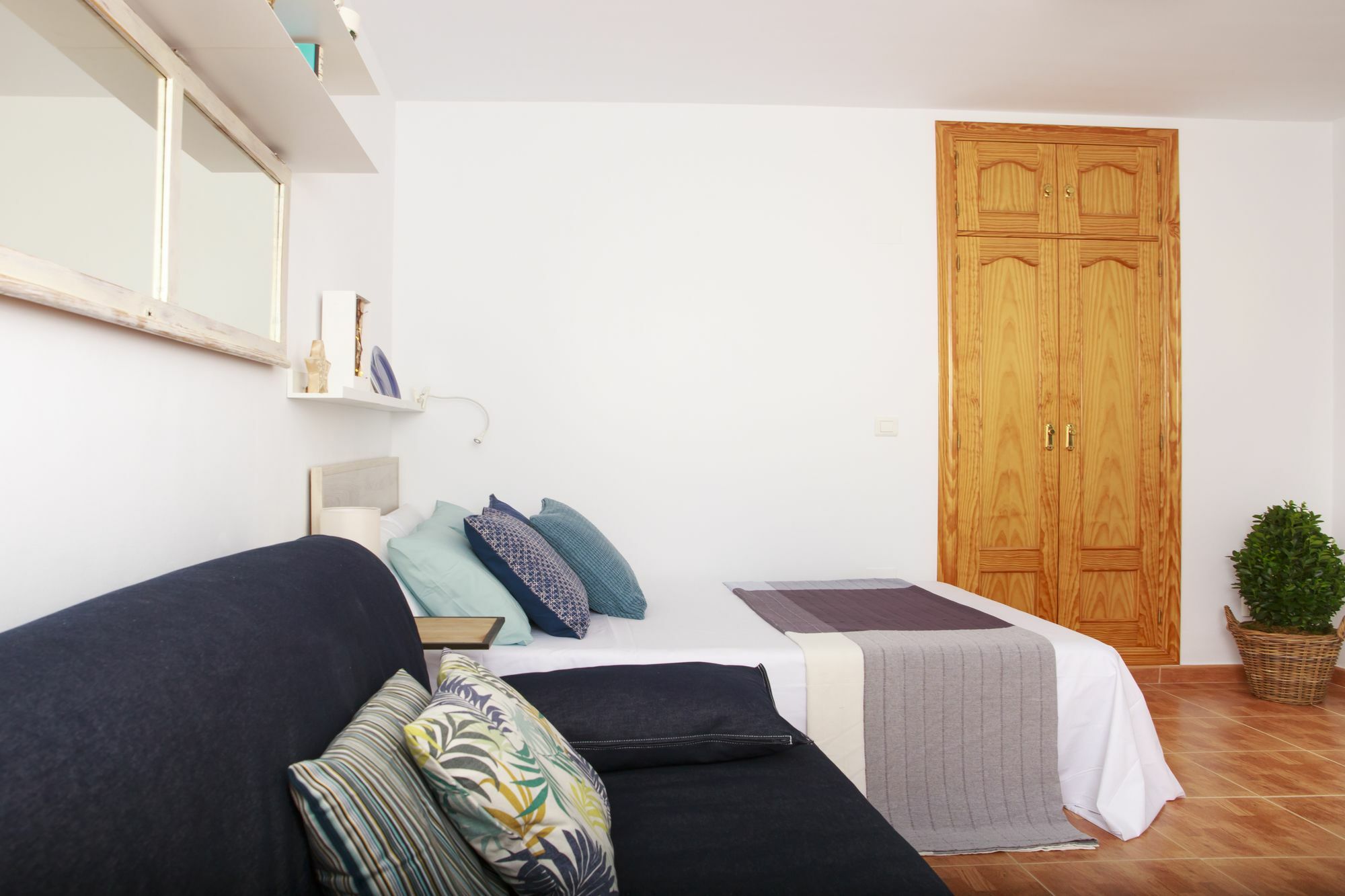 Sea & Wave Ventura Studio Apartment Malaga Bagian luar foto