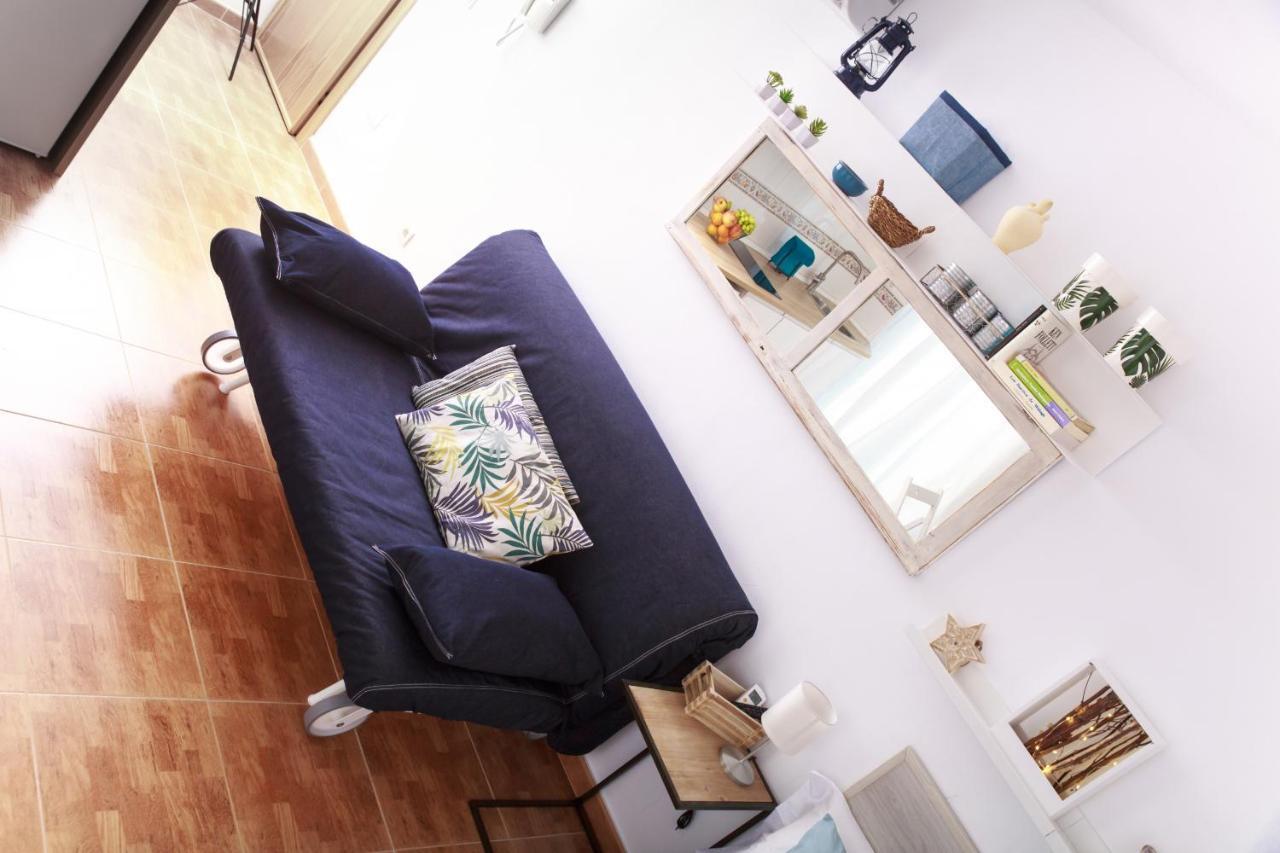 Sea & Wave Ventura Studio Apartment Malaga Bagian luar foto